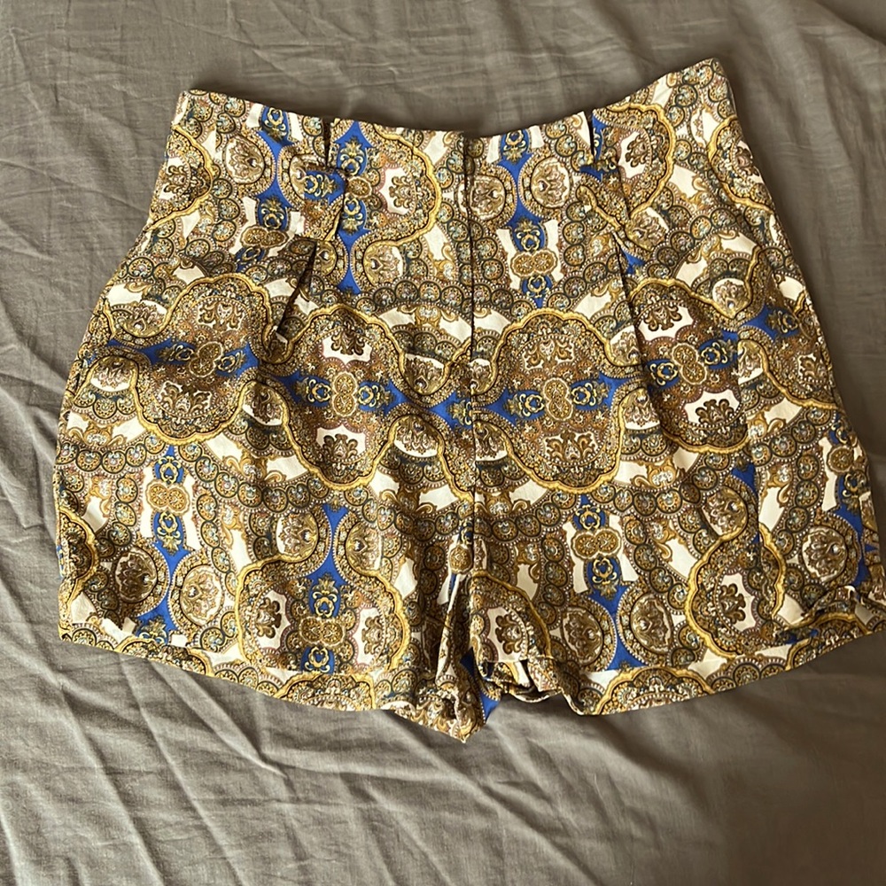 Nwot silk shorts size 2